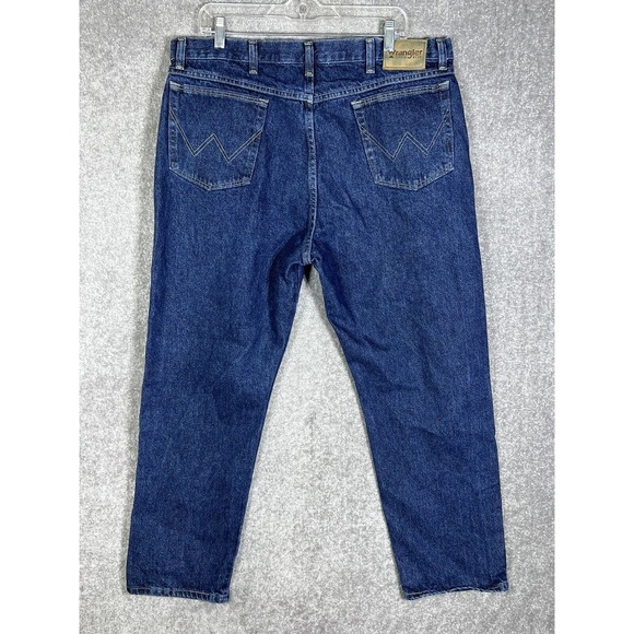 Wrangler Rugged Wear Straight Leg Jeans Mens Size 40x30 Dark Wash Blue‎ Denim - Picture 2 of 9
